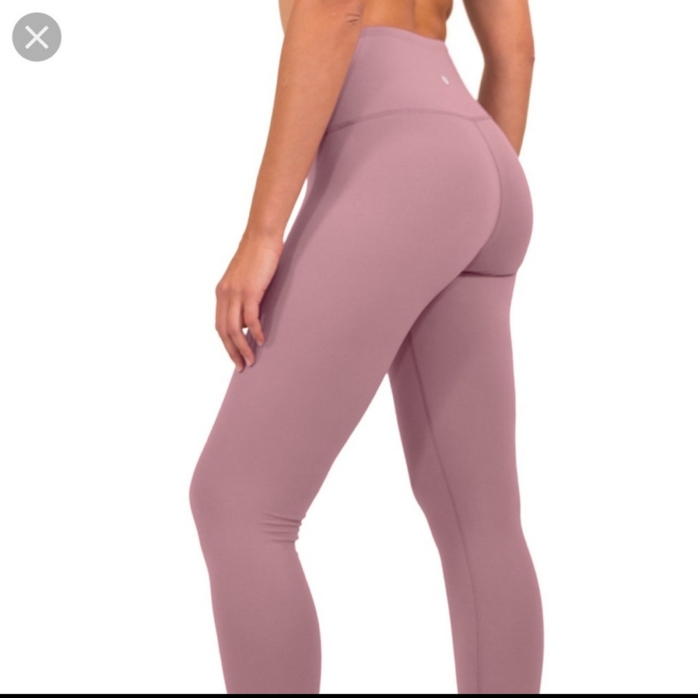 90 degree by Reflex Leggings size M